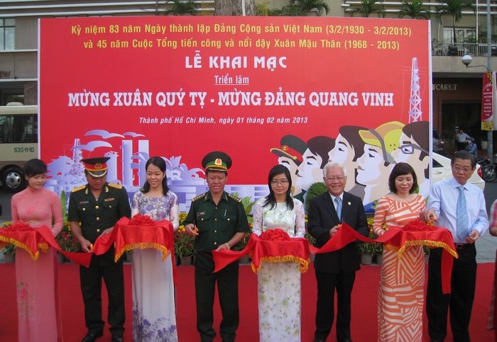 Tưng bừng các hoạt động mừng Xuân Quý Tỵ 2013 - Mừng Đảng quang vinh - ảnh 1